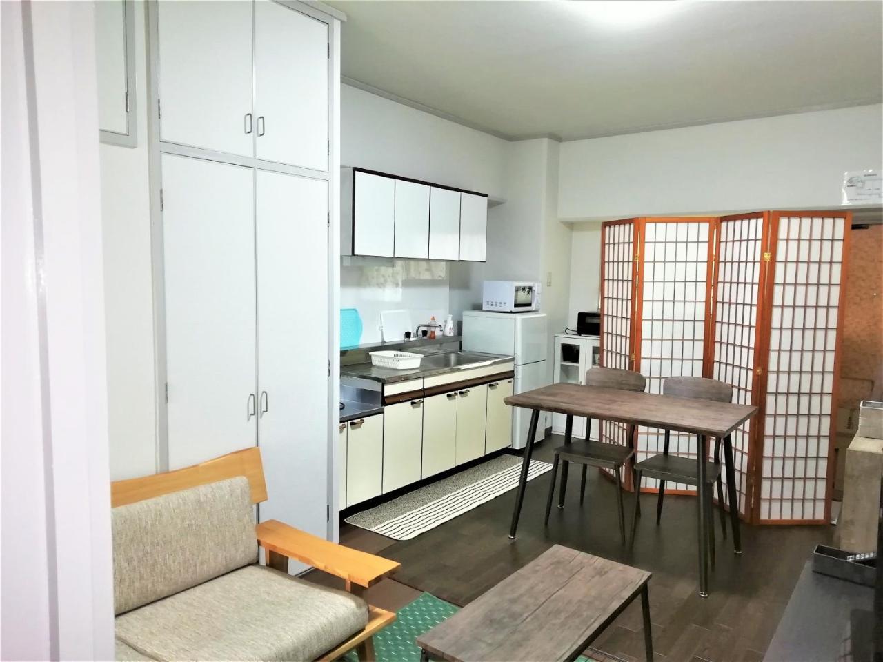 Near Tram Apartment Okayama Exterior photo